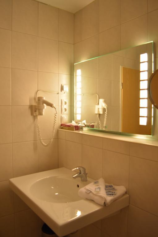 Hotel Arosa Kassel Kültér fotó